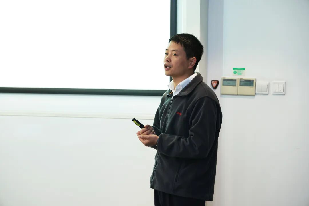 微信图片_2025-11-19_095728_373.jpg